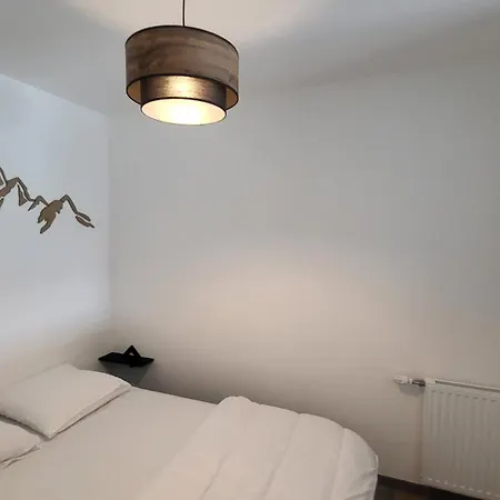Le Majuscule Appartement *